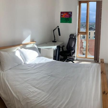 2 Bed Apartment In Granary Wharf Leeds Leeds  Kültér fotó