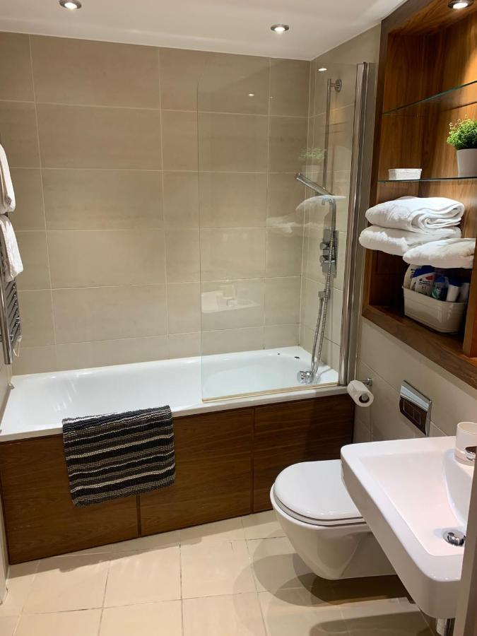 2 Bed Apartment In Granary Wharf Leeds Leeds  Kültér fotó
