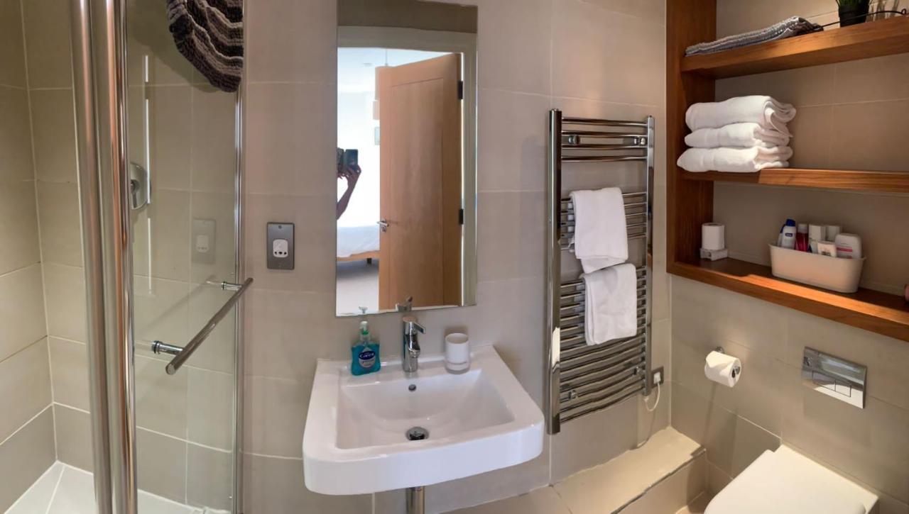 2 Bed Apartment In Granary Wharf Leeds Leeds  Kültér fotó